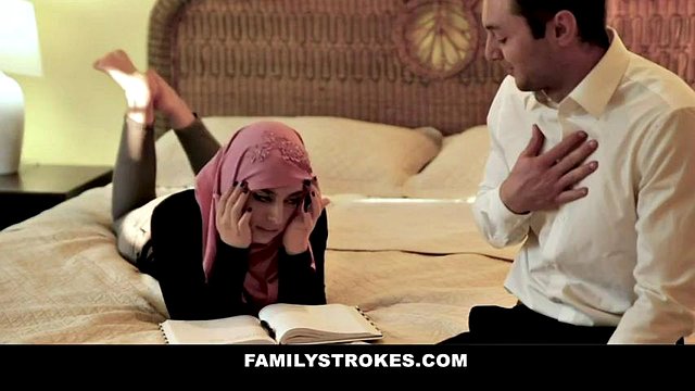 Muslim Slut With Big Tits Ella Knox Bounces On Big Dick