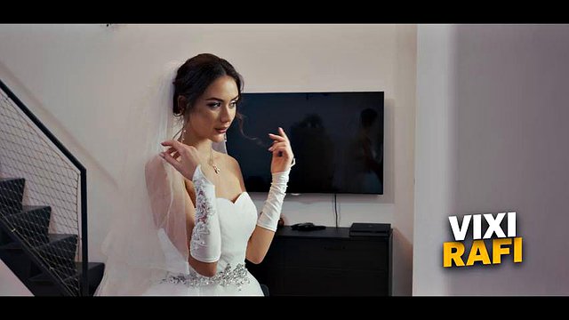 NOVIA4K. El cuerpo natural de esta novia excitó a todos con Vixi Rafi y Neeo: porno