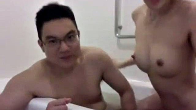 Figa cinese: pompini, leccate e porno da fan