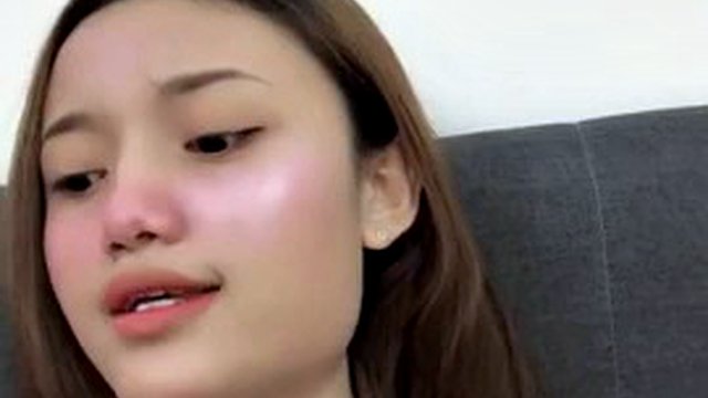 Malaiisch – Malaysische Mädchen tragen keine BHs