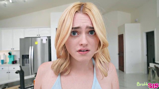 Bratty Teen Gracey Snow Strips Stepbro's Pants Off