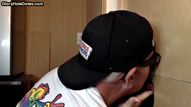 Homemade gay gloryhole daddy sucks cock until cum in mouth