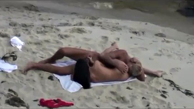 Couple fuck on a beach: Doggy, Cowgirl & Missonary Porn