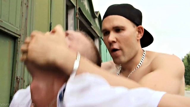 Dan Broughton & Jordan Fox Slam Work Buddy's Holes