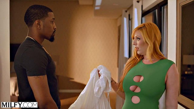Big-Tits Milf Lauren Phillips Takes Isiah Maxwells BBC Deep in Her Ass After Craving Interracial Pounding