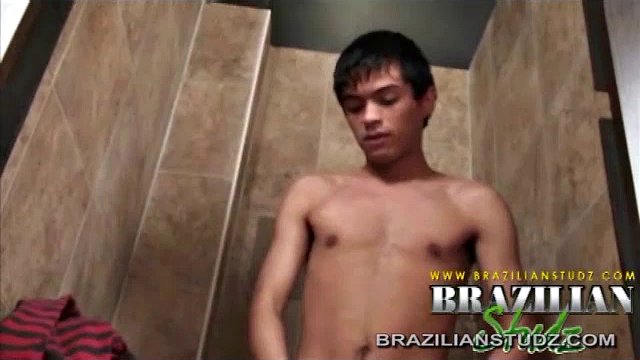 After buying the sex toys, Hernan goes to the restroom to check on them. Cristo enters his police uniform to urinate and another policeman Miguel comes in to get him.
