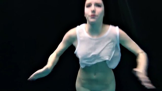 Amateur in the dark pool