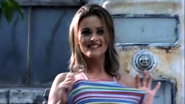 凱倫·麥克杜格爾 (Karen mcdougal)：大奶、Pornhub 和脫衣舞色情