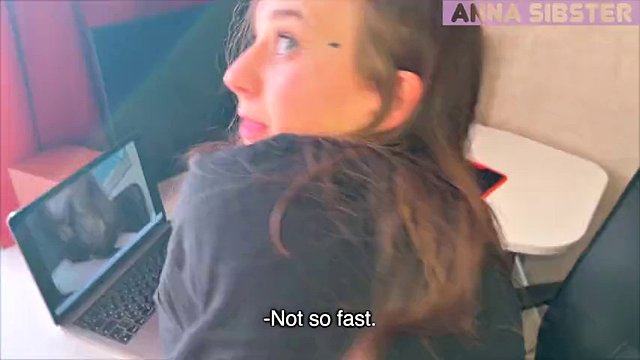 Video call from my cuckold husband couldn't interrupt a creampie from my lover