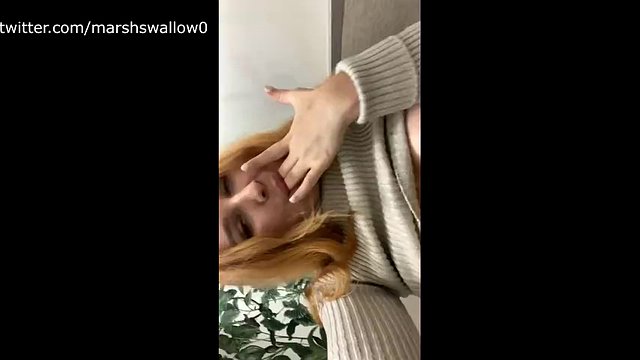 REAL PUBLIC MASTURBATION IN THE TOILET