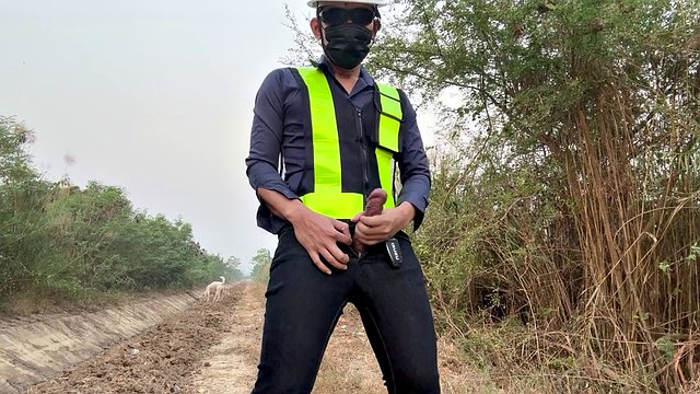 The engineer comes to work before work time