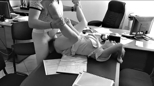 Boss and Secretary. Office Sex. Real Porn. Secretary Sucked Dick