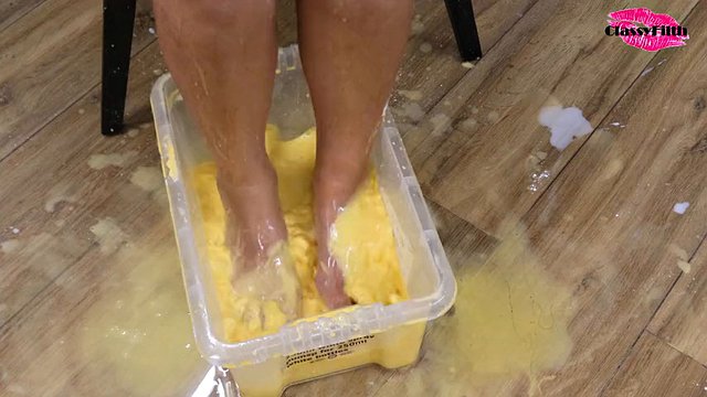 Classy Filth makes a serving of custard with her feet!
