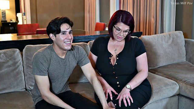 ((Watch this)) Super thick teacher makes student cum inside her!!! PAWG Jessica Jax fucks a young man
