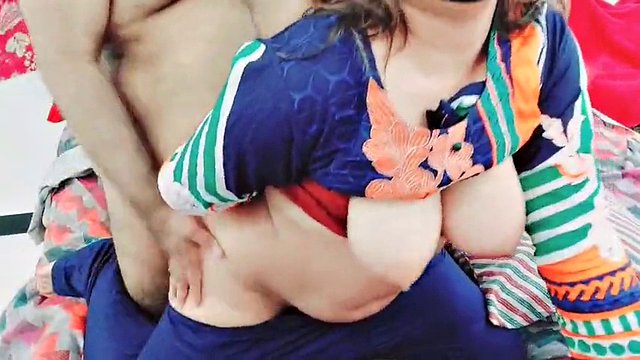 Divorced Pakistani Step Sister Fucked Hard by Step Brother with Pure Hot Hindi Audio