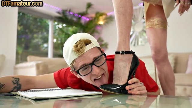 Skinny spanking dominant granny rides lucky stud's cock