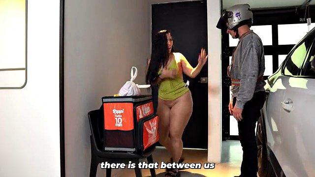 Big-bootied MILF knows how to tip her delivery drivers - Jean Paul & Sarah Black