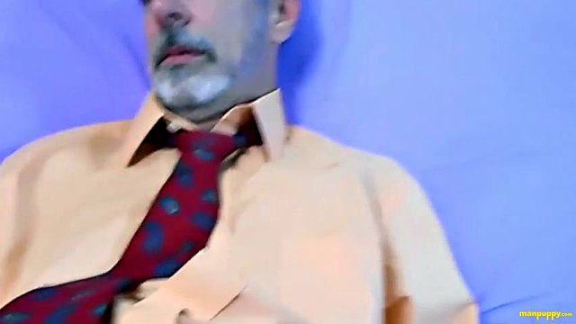 Don t Wake Up Giant Daddy! - Richard Lennox
