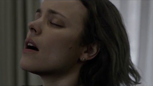 rachel mcadams nude und lesbian
