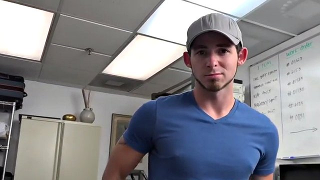 barebacked casting straighty takes bbc in ass