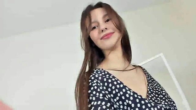 Pretty skinny teen babe webcam teasing and dancing: Amateur, Brunette & Solo Porn