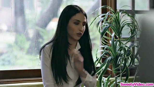 Horny boss licks her assistants pussy to relieve stress ft. Jade Baker & Karma Rx: Porn