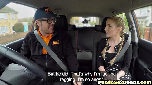 Cockhungry babe cockriding driver in car