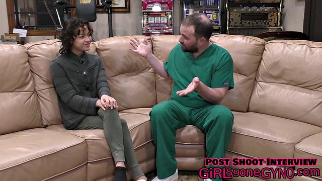 Dr. Tampa pierces Brooklyn Rossi's urethra with the sound of surgical steel. Courtesy of GirlsGoneGynoCom