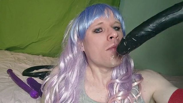 Schlampiger Deepthroat und Erbrechen
