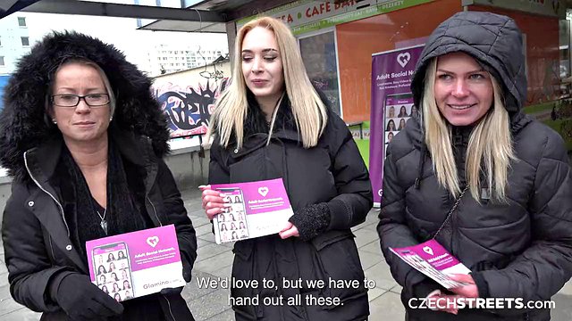 Licky Lex, Claudia Macc & Laura Booblock in Czech Glamino Outdoor Blowjobs