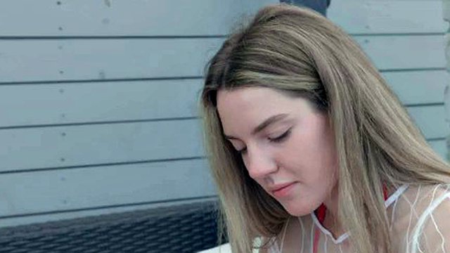 Taking Pictures And My Body - S7:E10
