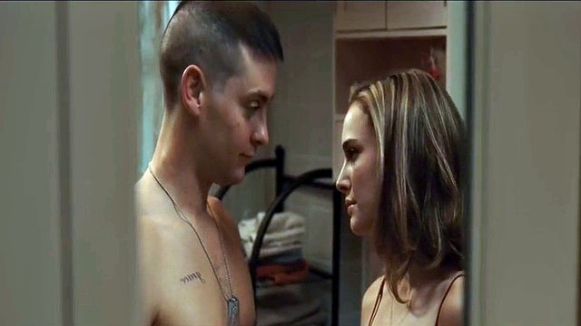 Natalie Portman sexy scenes
