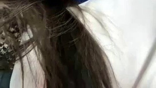 The top beauty goddess school beauty! Green broadcast turned yellow into sea temptation! Excellent looks, slim waist and beautiful legs, close-up of her tight pussy, the beauty is quite sexy, extremely seductive, live broadcast in China