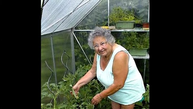 ilovegranny collected crazy granny picture for you