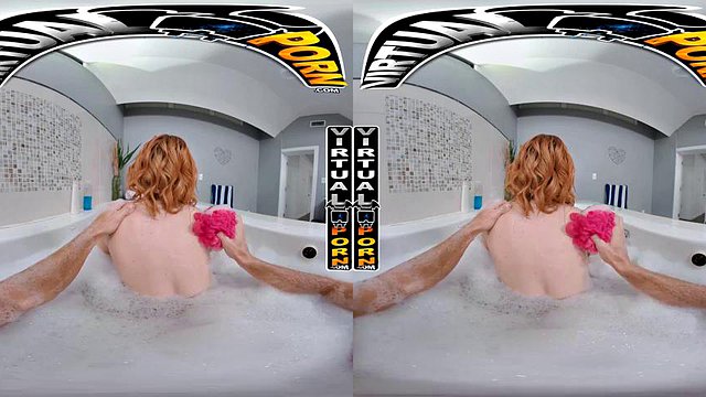 ผู้มีผมสีแดง: โม้กควย, คนชอบสุนัข และ คาวเกิร์ล VR Porn