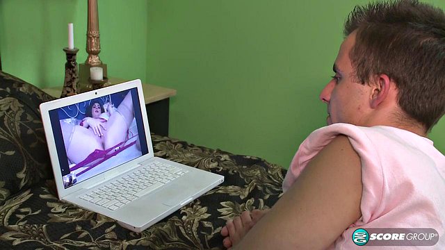 Beverly Paige Webcam Blowjob Cumshot