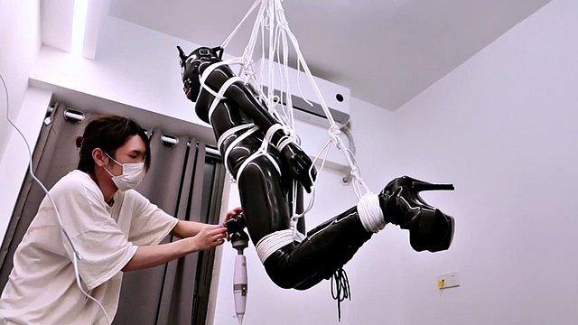 Latex Chinese Shemale