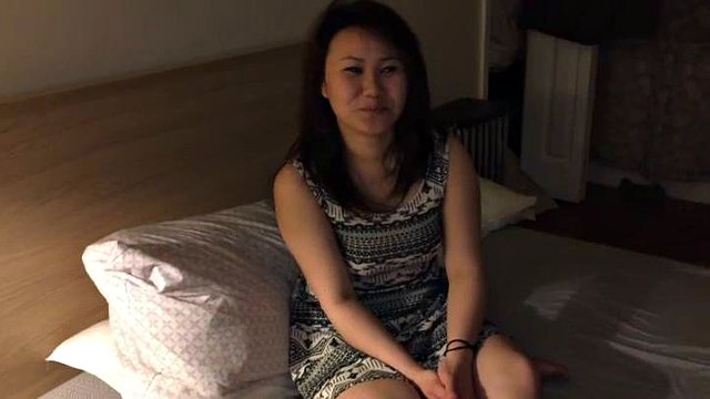 chinese woman fucks bbc