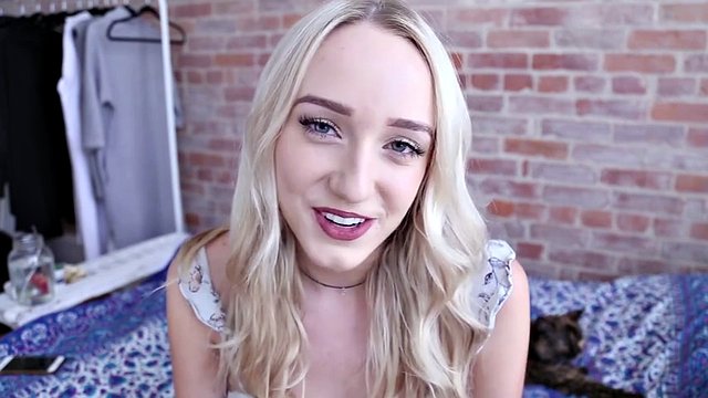Blondes ASMR