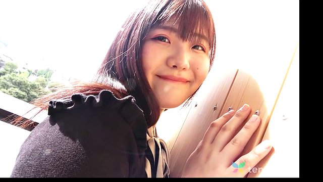 Madoka Watanabe is a student who is looking for sex in Tenshigao today