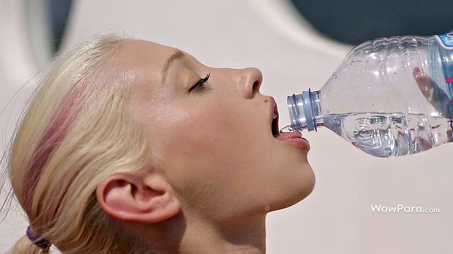 Teen Blonde Teases Big Tits in Outdoor Solo Workout