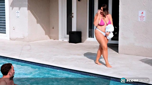Marina Morris Poolside Blowjob Cumshot