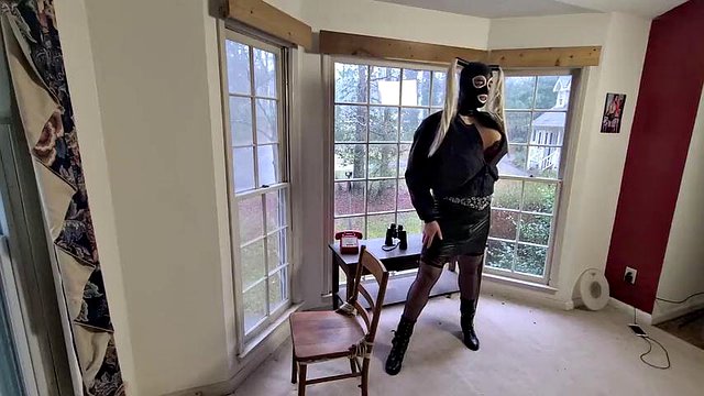 Jon Scarecrow Sbeping Tom View of Photoshoot Open Window Masturbation