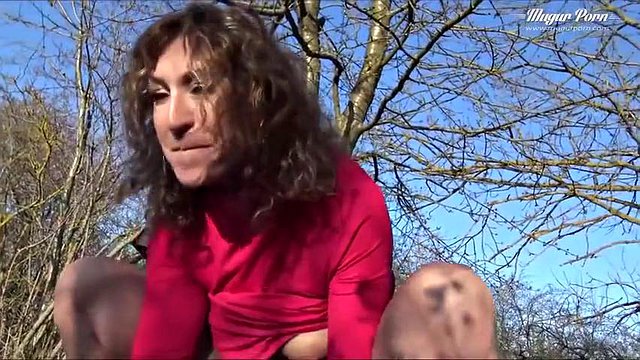 Julia North Deep-Throats in Czech Velka Amerika