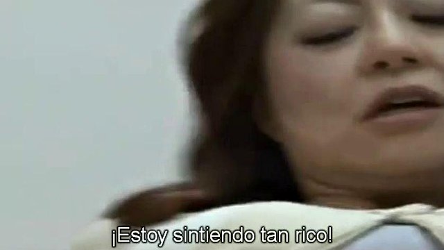 My mom loves me. Spanish subtitled