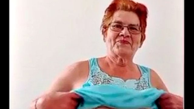 2 Kinky Grannies