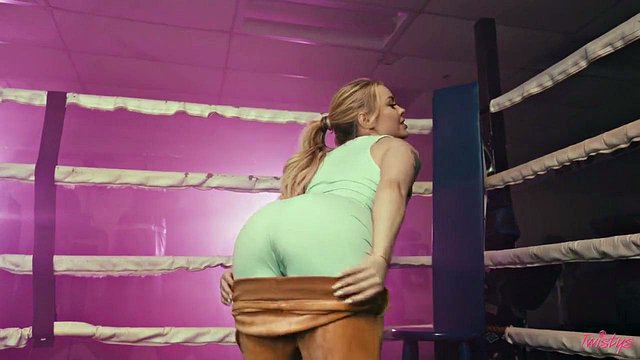 Spank My Juicy Ass! - Charlotte Sins, Haley Spades