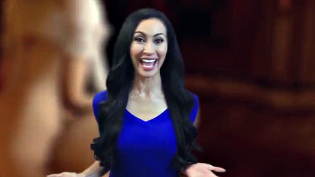 3D FUTANARI 巨大的胸部和 titfuck 人妖雞巴之間的山雀