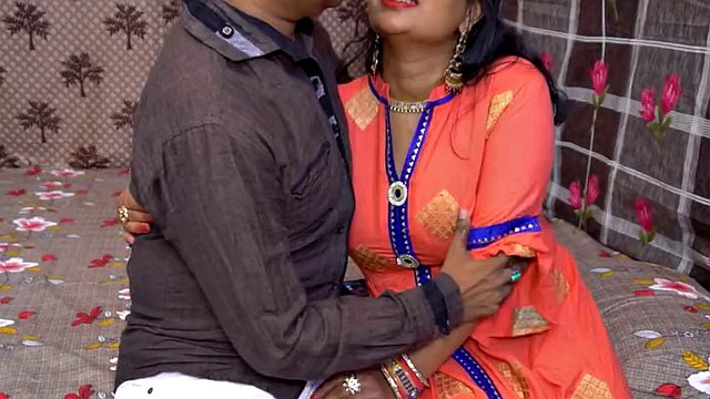 Desi Pari Fucked On Wedding Anniversary With Clear Hindi Audio