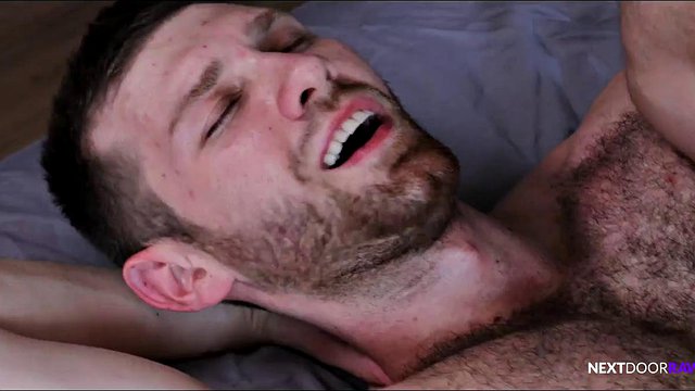 Jacob Peterson and Dacotah Red Enjoy Rimjobs and Cock Licking